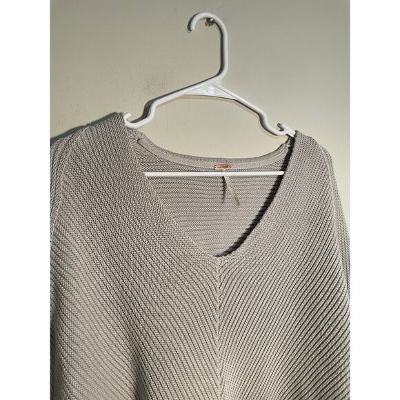 Free People Gray Cotton Chunky Knit Oversized Sweater Size Small - Picture 4 of 9